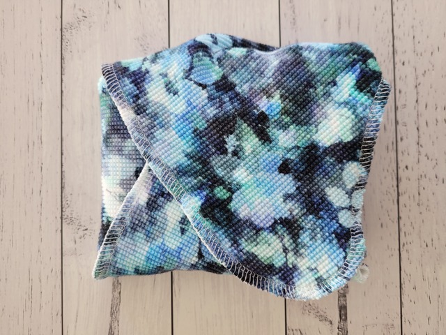 Blue Flowers - Waffle - Regular